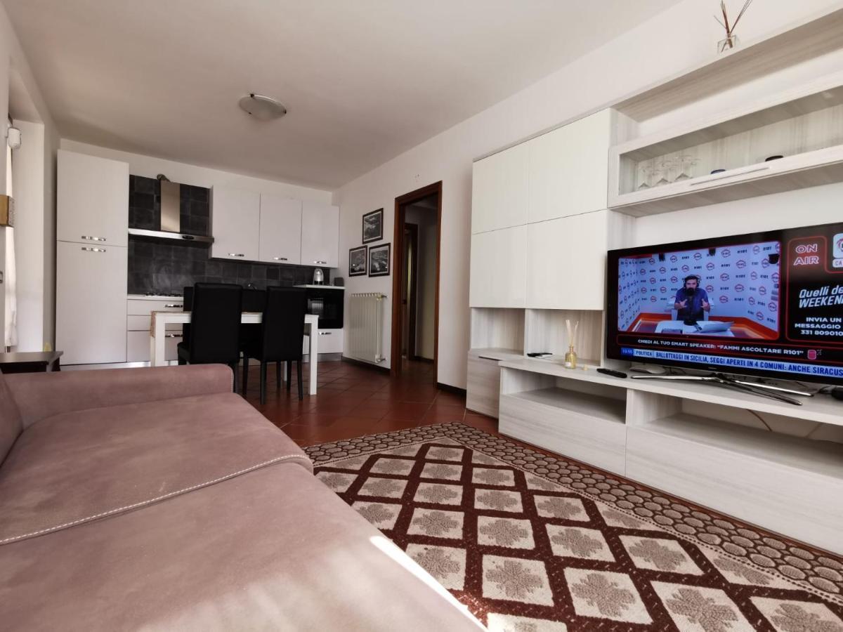 Appartamento Gelsomino Riva di Solto Exterior foto